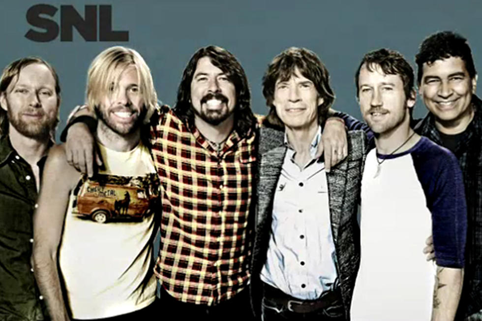 Foo Fighters Perform Rolling Stones Medley With Mick Jagger on Saturday Night Live