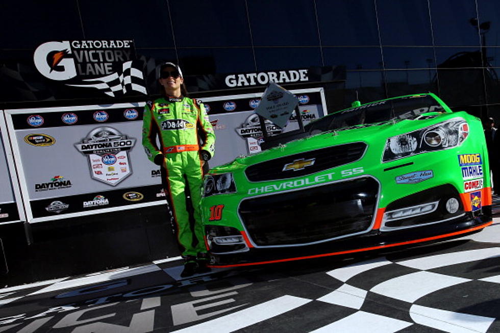 Danica Patrick: First Woman To Lead Laps In Daytona 500 [VIDEO]
