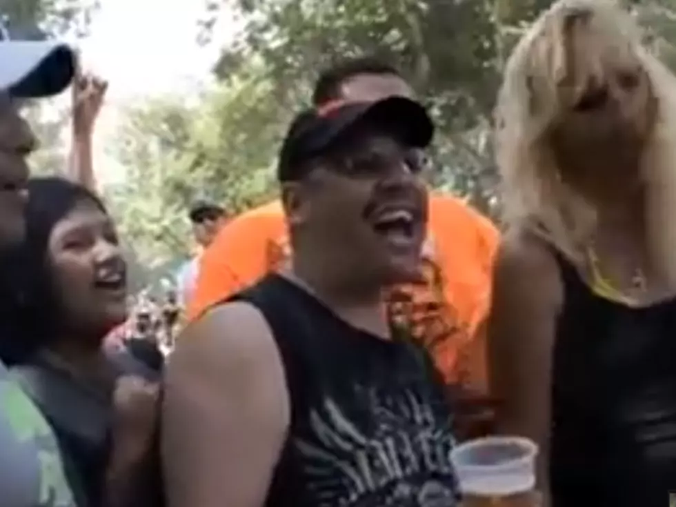 Drunk Balloonfest-Goers + Godsmack = This Awesome Singalong!