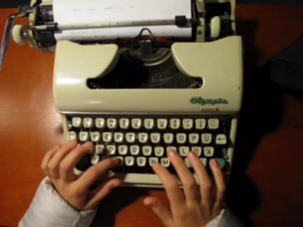 Do You Know Why The Typewriter Has Survived [POLL]