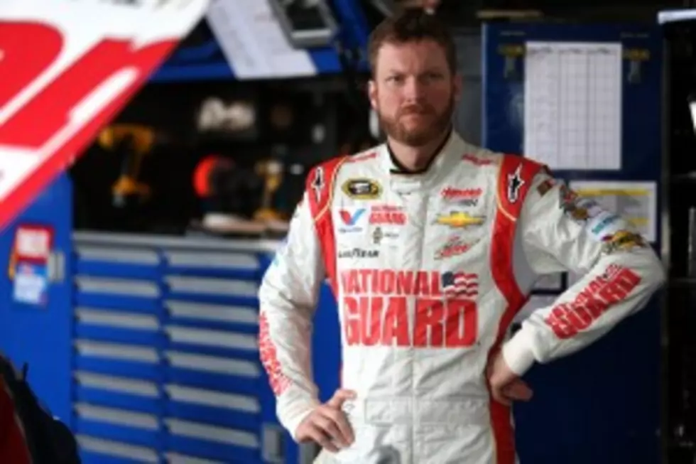 Dale Jr. Signs 3-Year Sponsorship with Nationwide