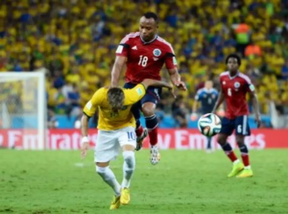 Watch Argentina Fans Dance with Neymar’s Spine!