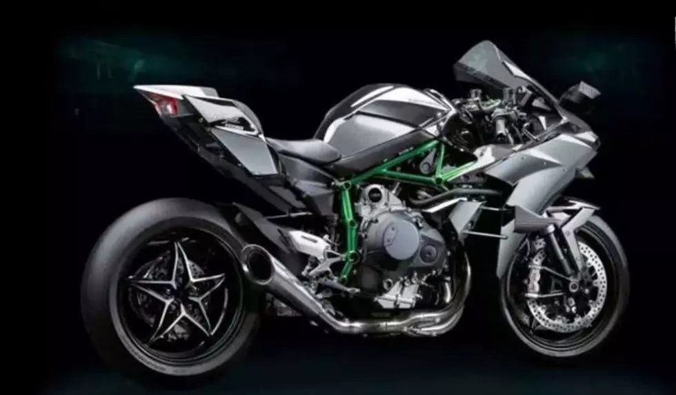 Kawasaki Develops The Most Powerful Motorcycle Ever &#8211; EVER! [VIDEO]