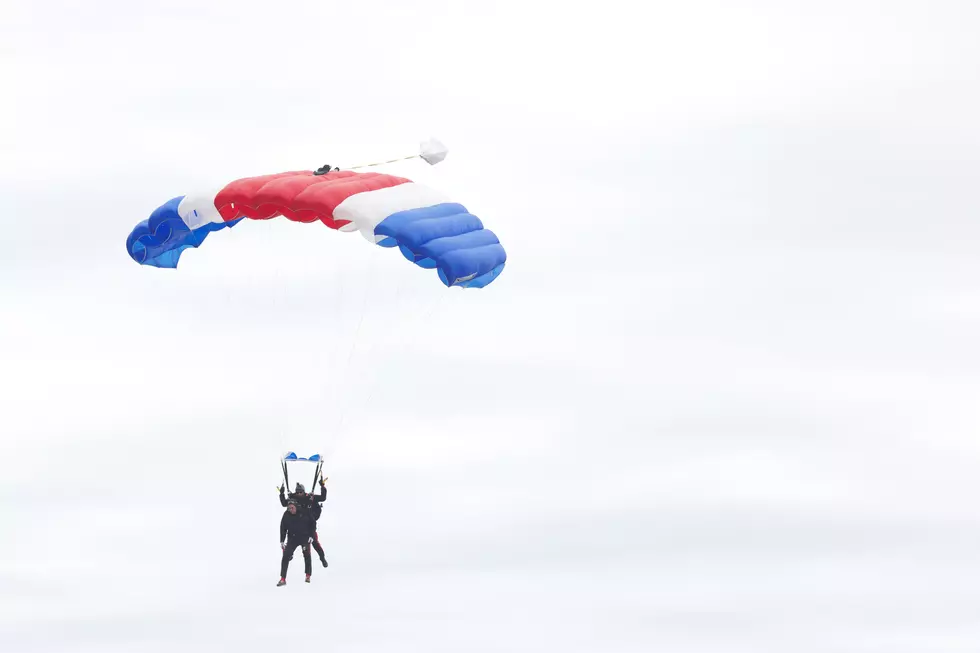 Insane Video Of Skydivers Almost Hit By Plane [VIDEO]