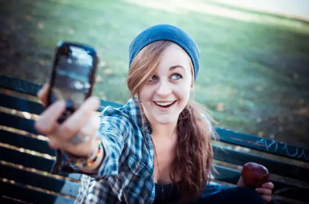 10 Selfies Taken At The Worst Time 
