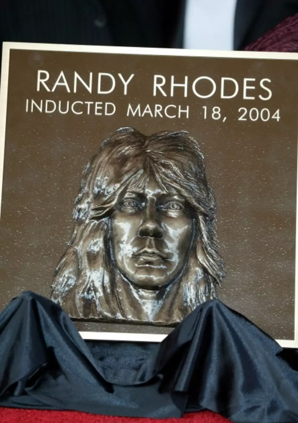 Remembering The Legacy Of Randy Rhoads, Interviews And More On Tonight&#8217;s Loudwire Nights