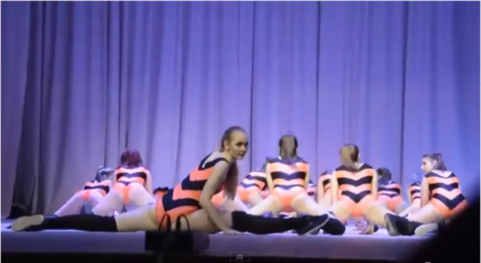 Russian Teens Twerk in Winnie the Pooh Themed Dance