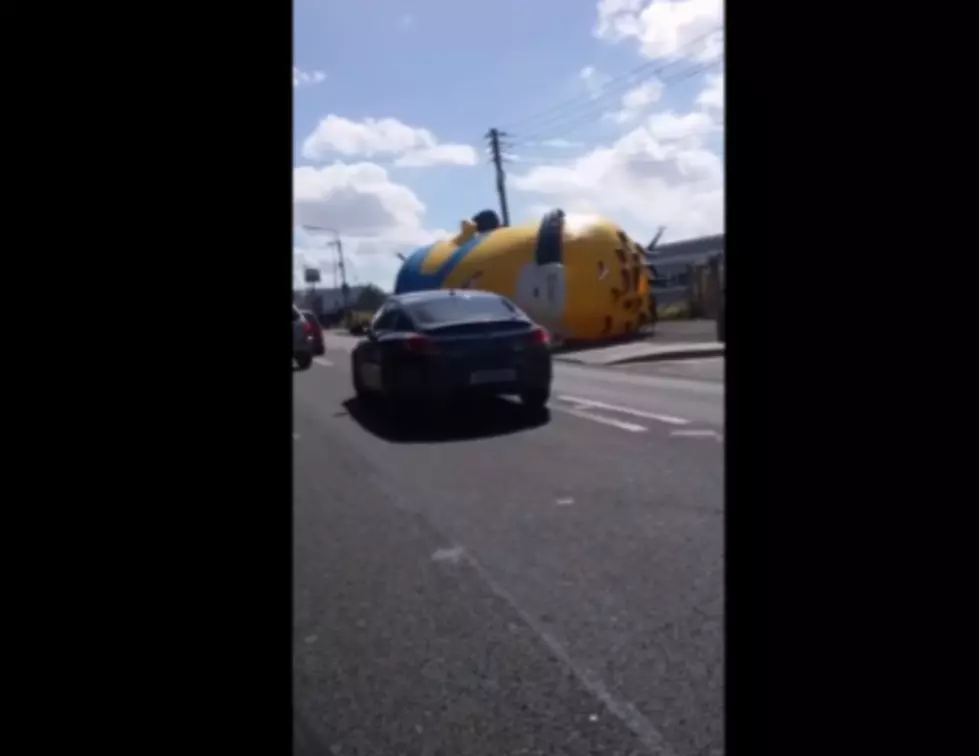 Giant Minion Causes Traffic Jam in Dublin, Ireland