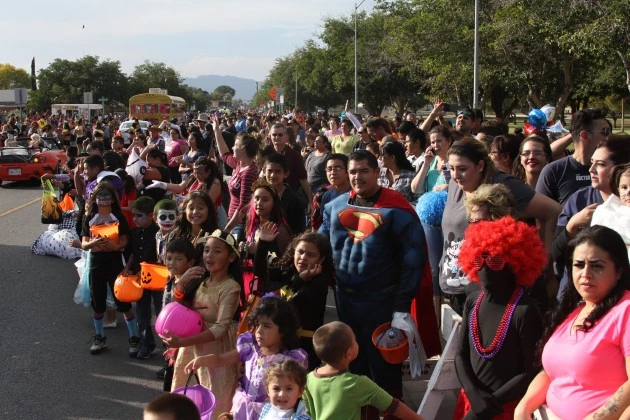 klaq halloween parade 2020 Halloween Parade 95 5 Klaq klaq halloween parade 2020