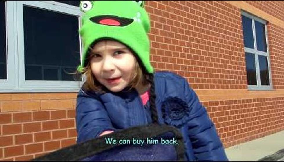Little Girl Tries to Convince Her Dad to Sell Her Brother