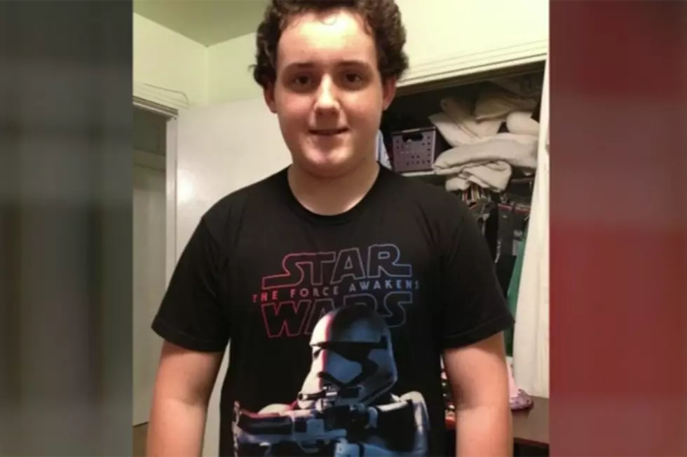 Texas Student’s Star Wars Shirt Banned Because of Weapon