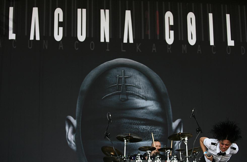 Lacuna Coil to Make EP Stop