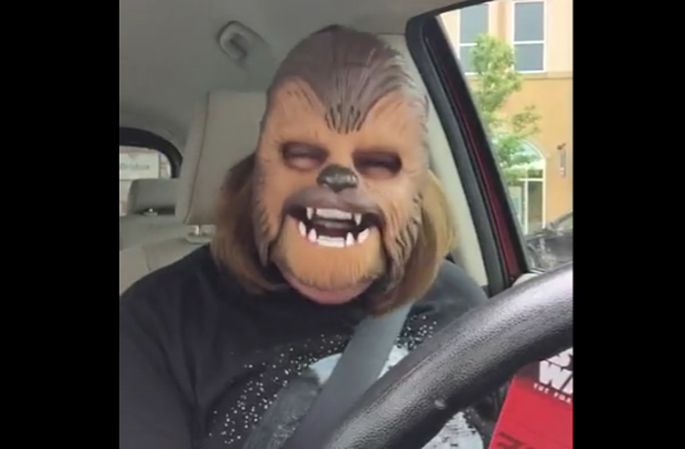 Chewbacca Lady Reminds Society to Enjoy the ‘Simple Joys in Life”