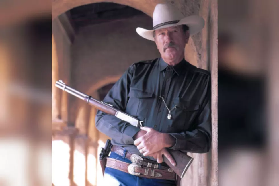 Legendary West Texas Ranger, Author, Actor Dies at 80