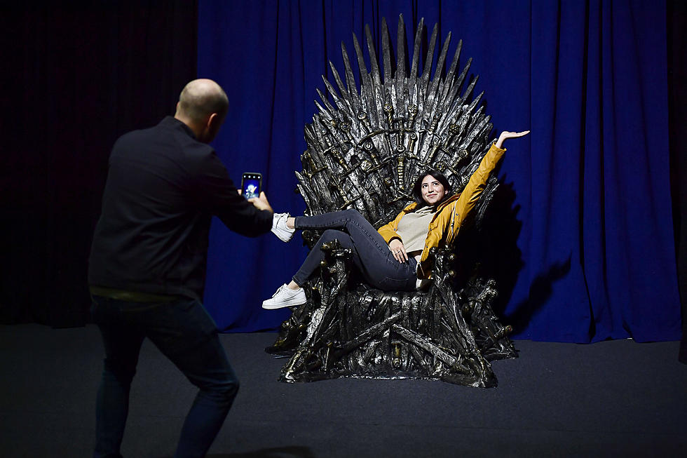Game of Thrones-Iron Throne Will End Up In Texas After The Series