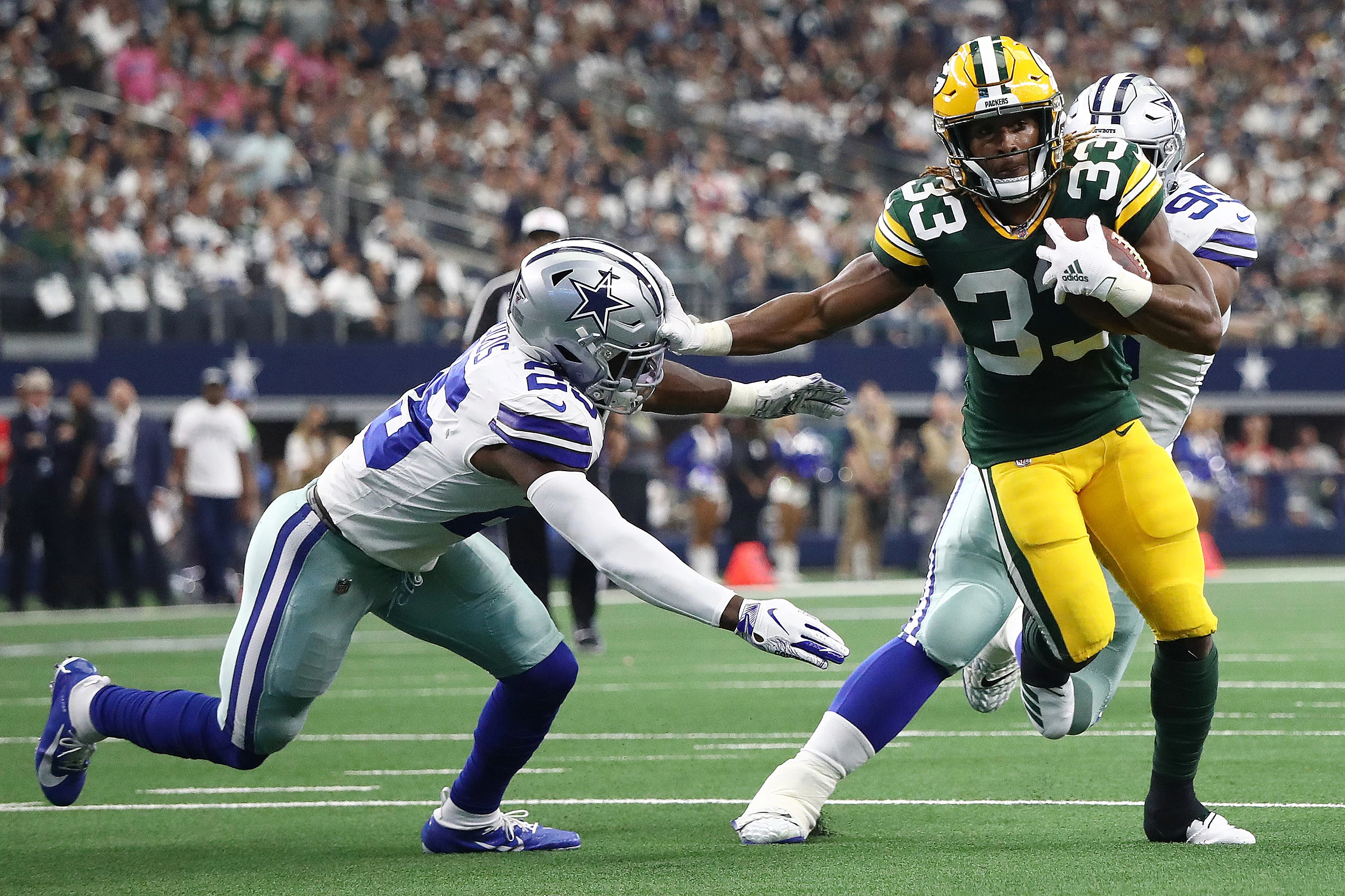 Aaron Glenn of the Dallas Cowboys looks on during the game against News  Photo - Getty Images