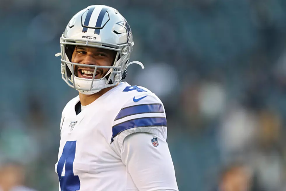 10 Funniest Tweets About The Return Of Dak