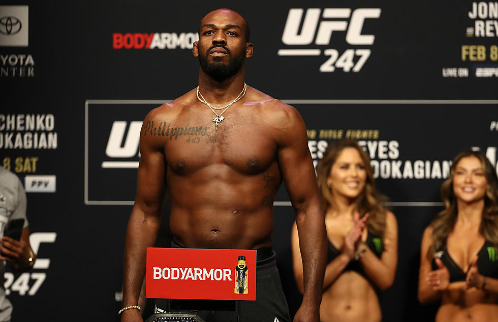 UFC's Jon Jones Takes Spray Cans From Vandals In Albuquerque