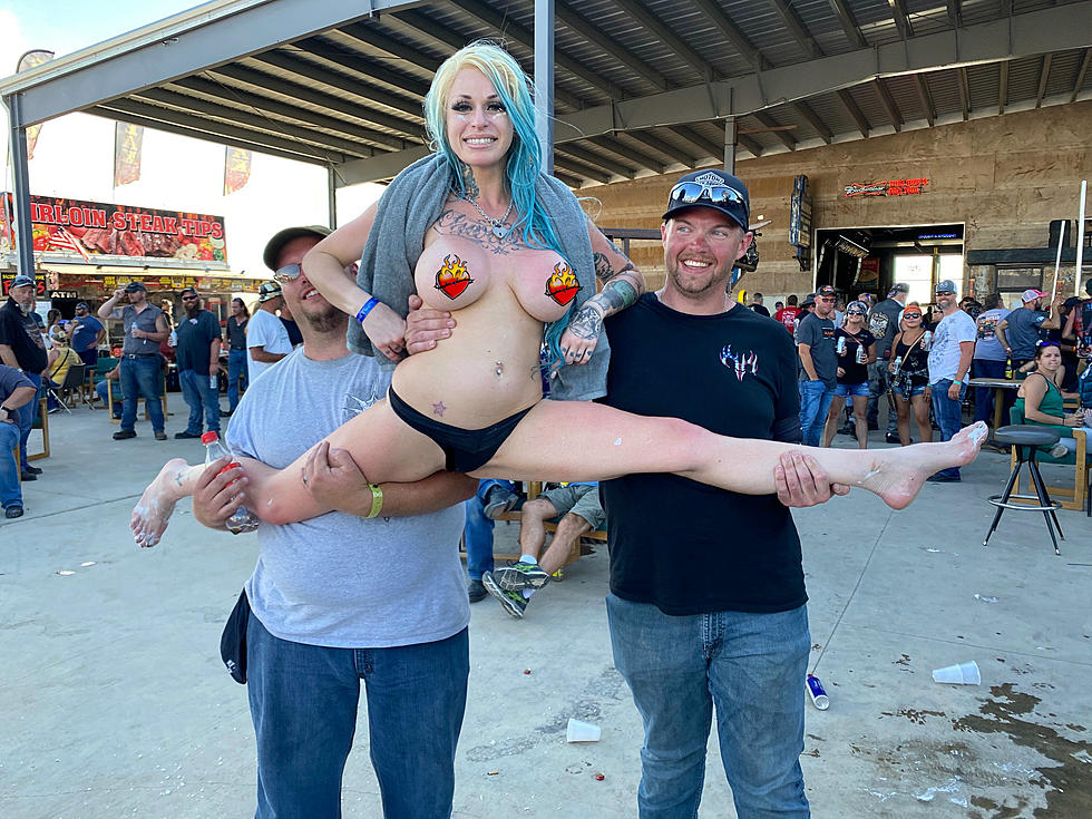 Bikinis, Boobs, &#038; Booty: Pics From the Sturgis Motorcycle Rally
