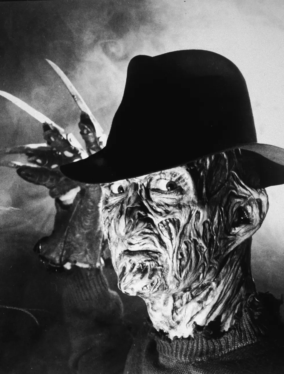 Better Movie Monster &#8211; Freddy Krueger or Alien?