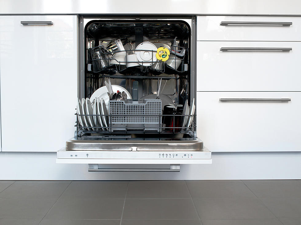 It’s Dust Season! 10 Things You Didn’t Know You Can Clean in a Dishwasher