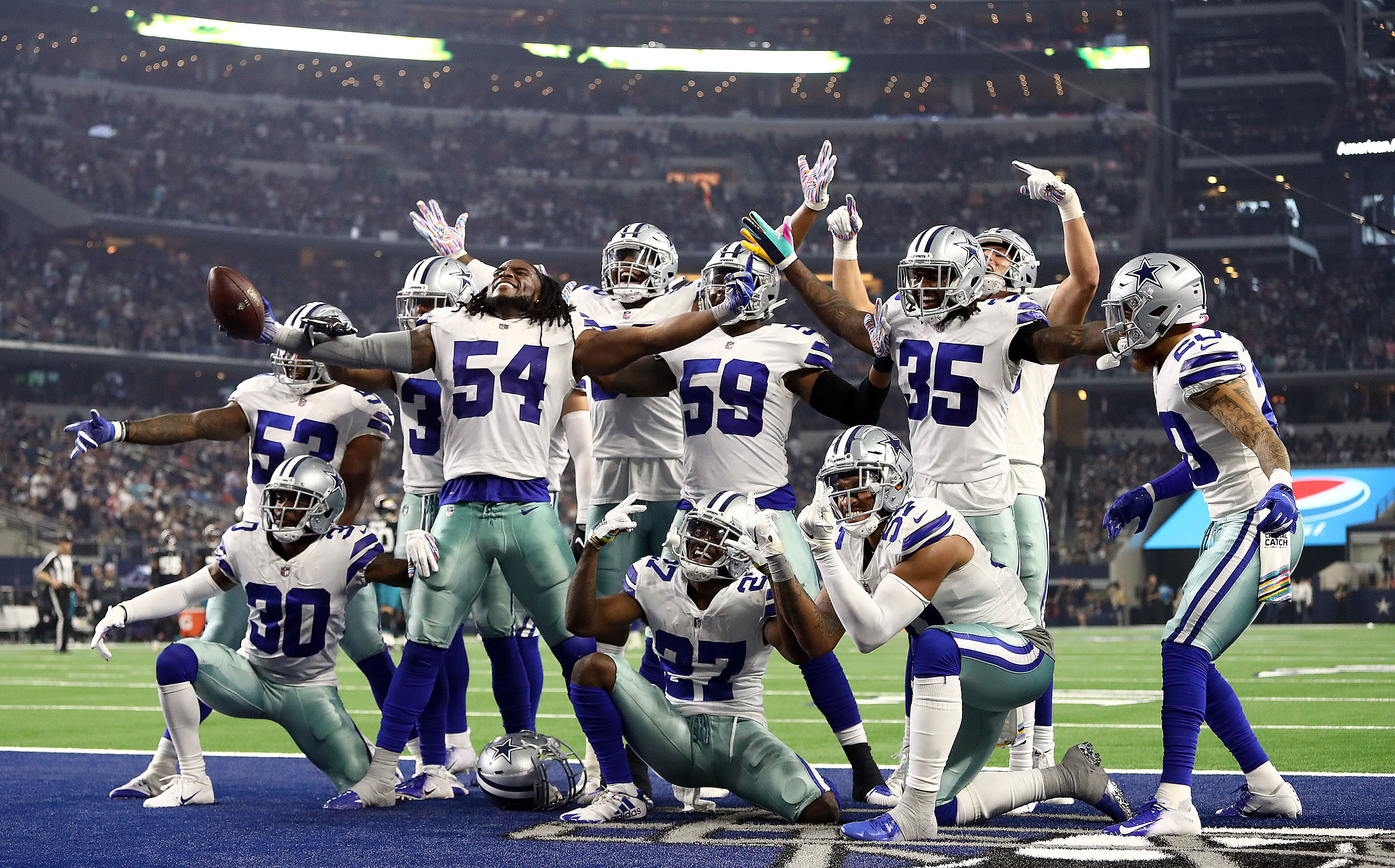 Dallas Cowboys quarterback Dak Prescott showcases epic cowboy hat