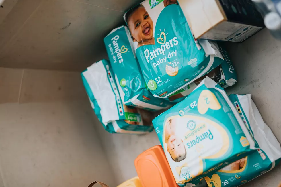 HERPantry Helps Families In El Paso with Important Items for Baby