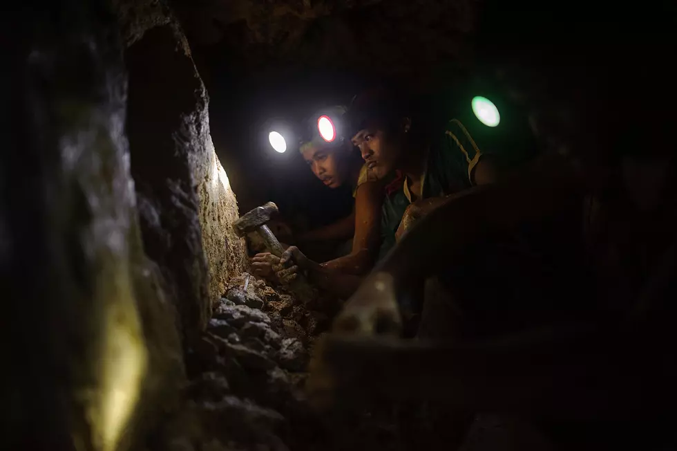 Small Scale Gold Mining in The Philippines