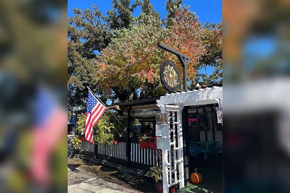 Middle Earth Themed Cafe in Texas is Perfect for Second Breakfast