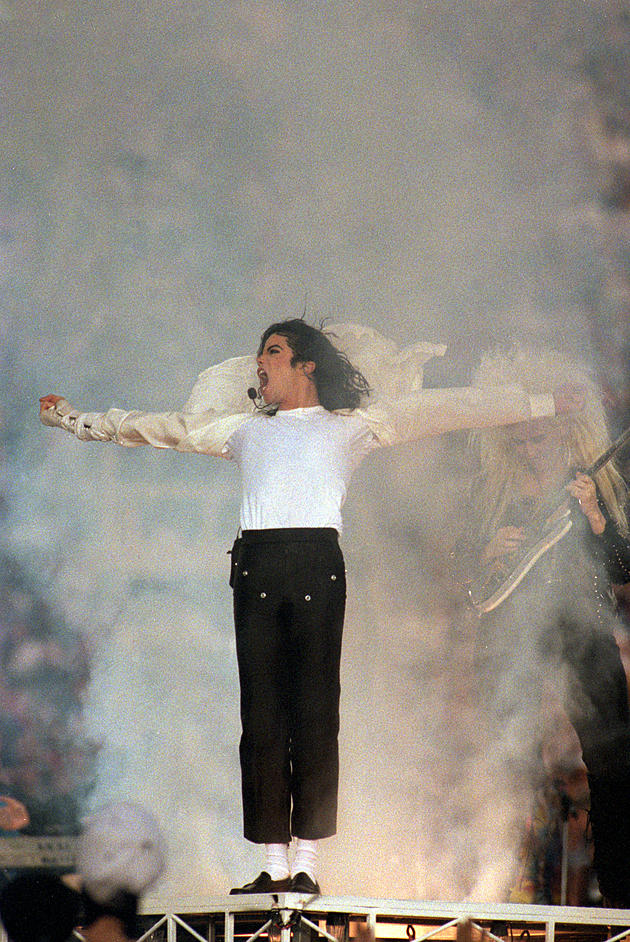 9 Reasons Why Michael Jackson Will Remain The Immortal 'King Of Pop' Until  The End Of Time!