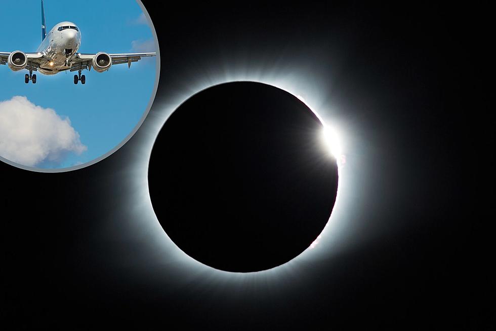 Catch the Eclipse Mid-Air on this Texas Flight 