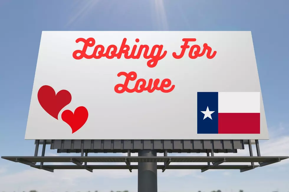 Man Rents Billboard in Texas to Find Love 