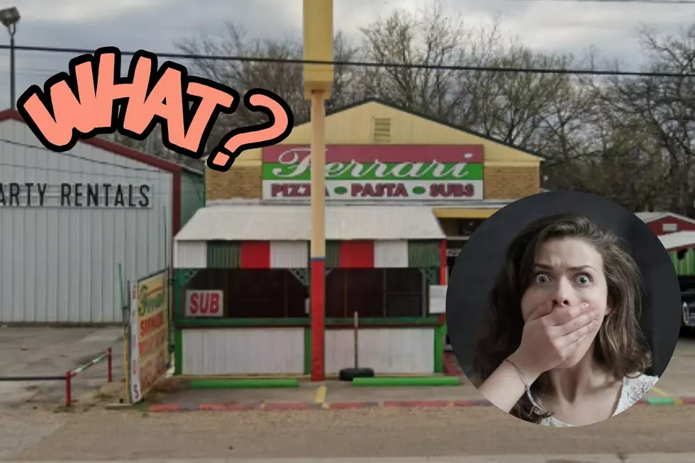 Texas Pizza Shop Under Fire For ‘Super Offensive’ Signs
