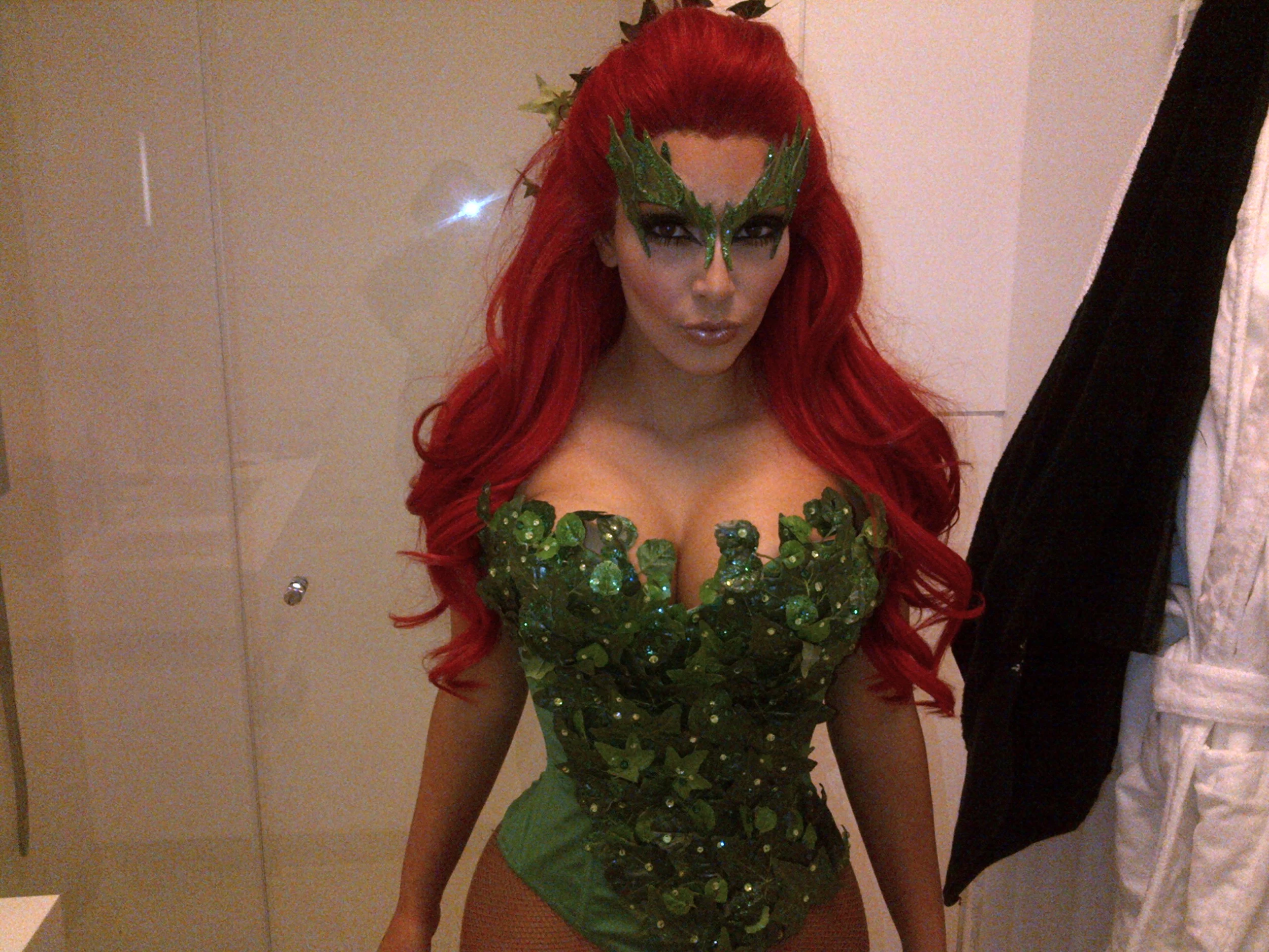 Kim Kardashian Joins Batman S Rogues Gallery In Poison Ivy Halloween Costume