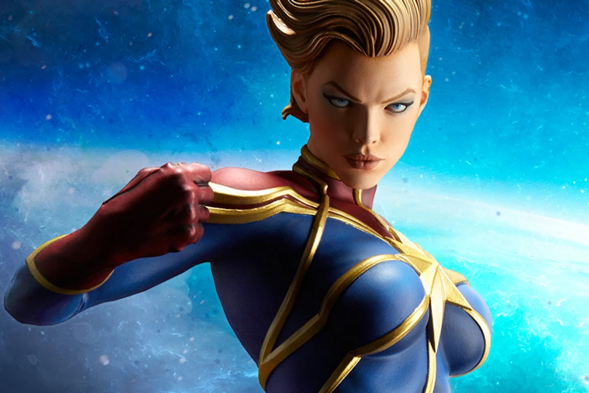 Sideshow's Captain Marvel Statue Stands Ready to Save the Galaxy