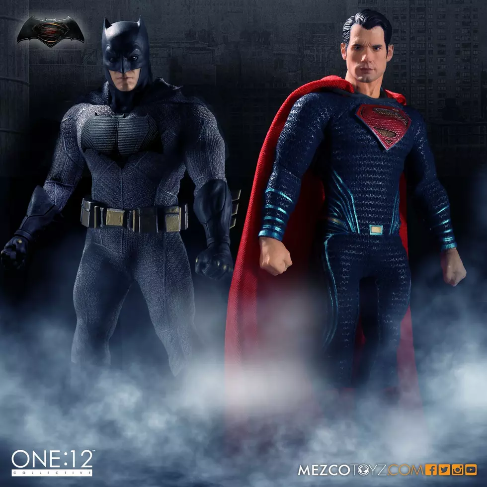 Mezco&#8217;s One:12 Collective Batman and Superman Rise for the Dawn of Justice