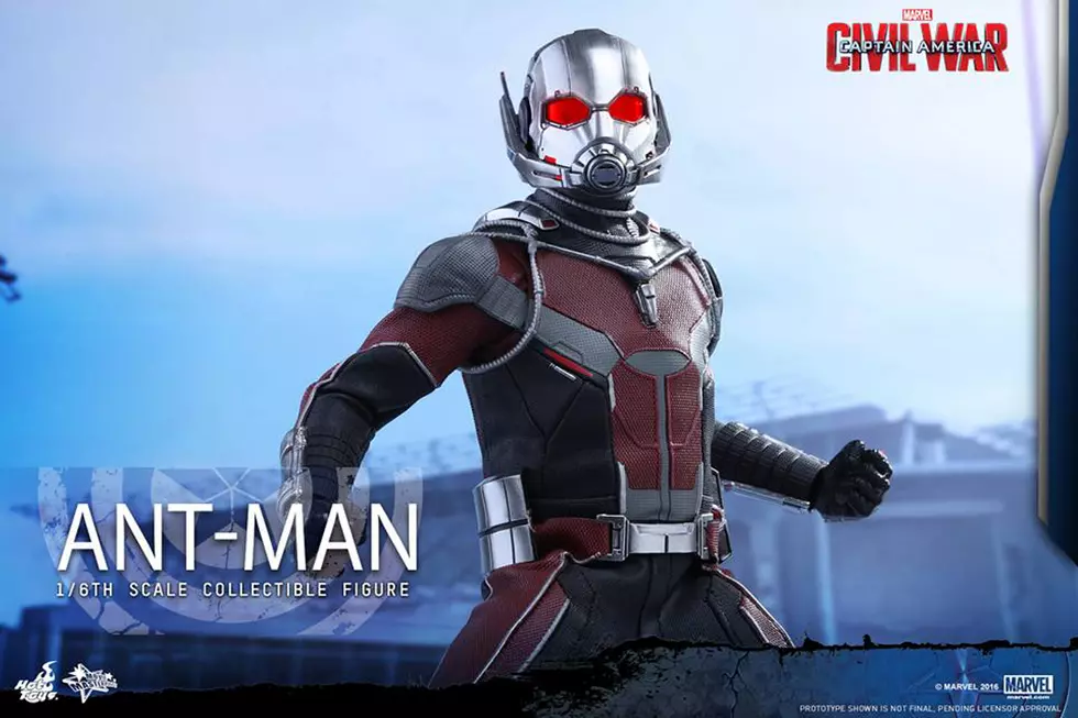 Hot Toys' Civil War Ant-Man is Apparently Played by Ben Affleck