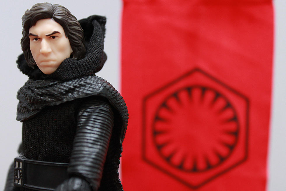 Kylo Ren&#8217;s Unmasked Star Wars Black Series Convention Exclusive Fulfills His Destiny [Review]
