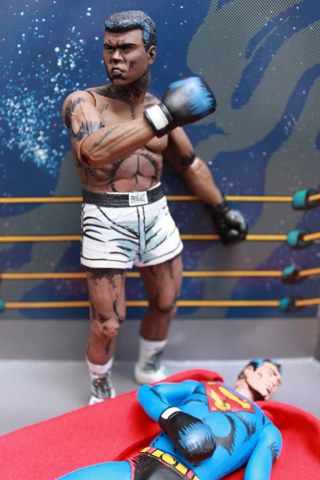 NECA's Superman vs Muhammad Ali Deluxe Figure Set Review