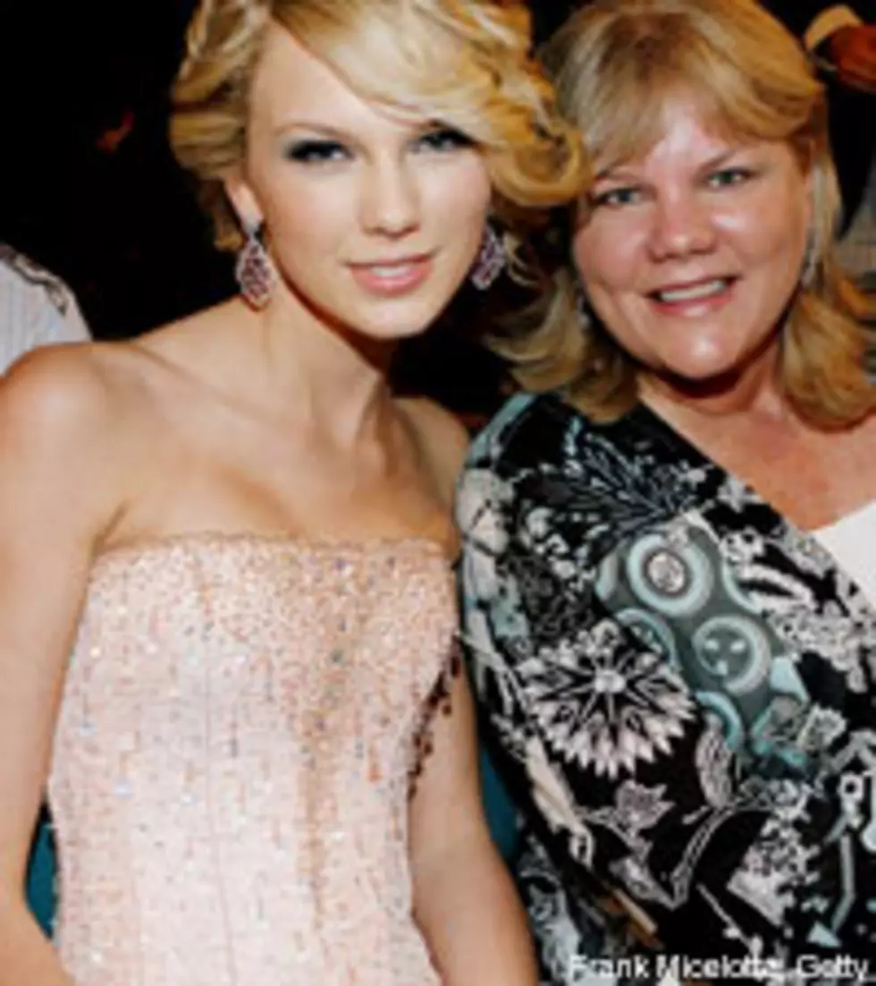 Celebrating Mom: Taylor Swift