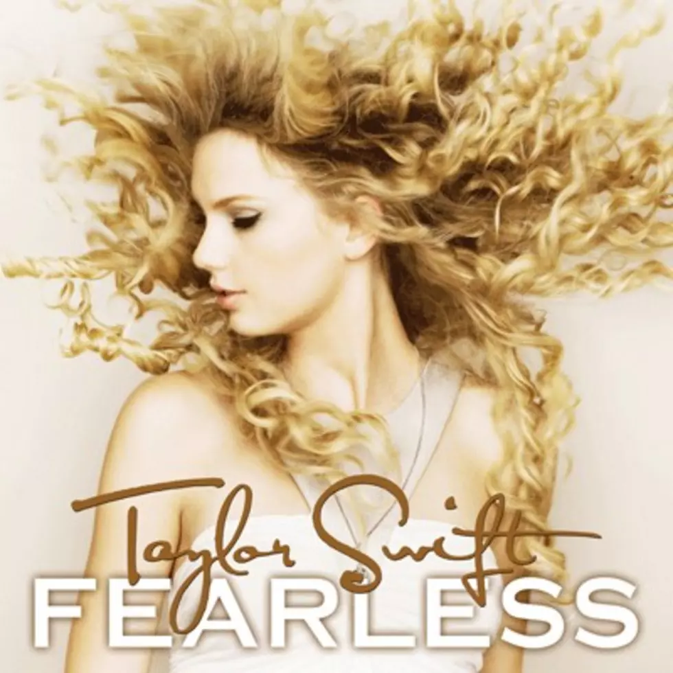 Taylor Swift Reveals &#8216;Fearless&#8217; Cover