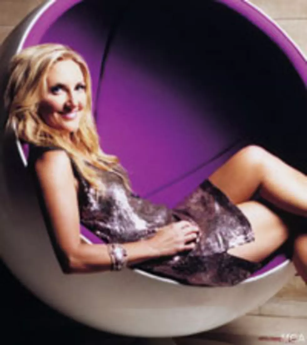 Lee Ann Womack Keeps Daughters Busy at Home