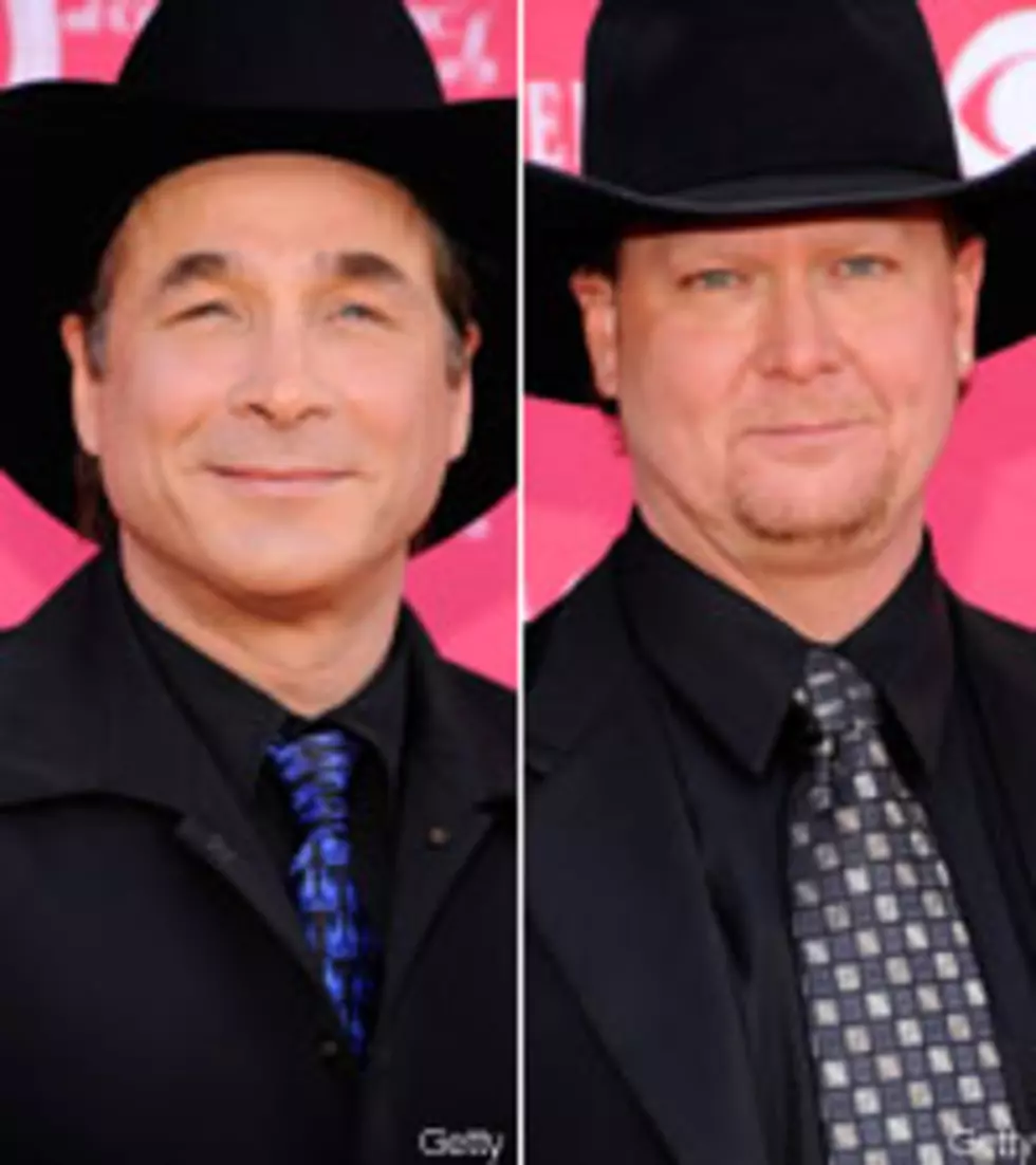 Clint Black, Tracy Lawrence + More Help Tornado Victims