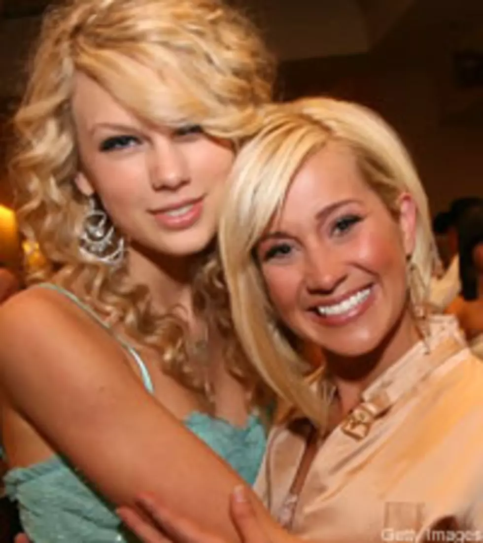 Kellie Pickler Predicts &#8216;Insane&#8217; Tour With Taylor