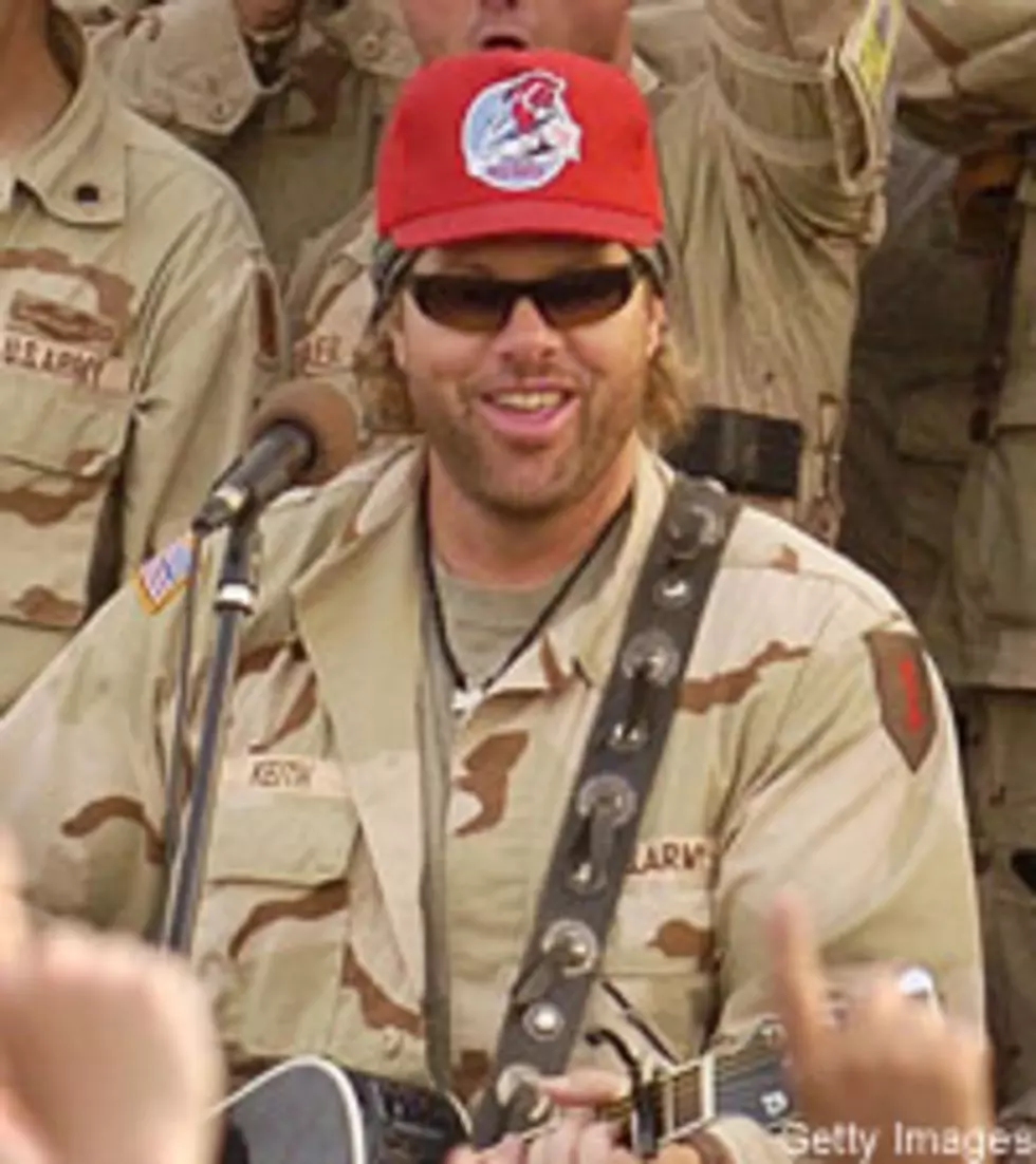 Toby Keith Awarded for Military Support