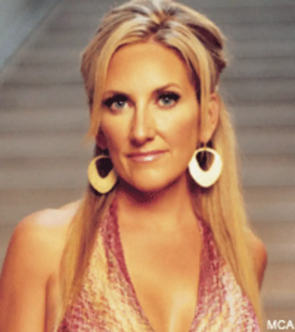 Lee Ann Womack Sticks to Tradition