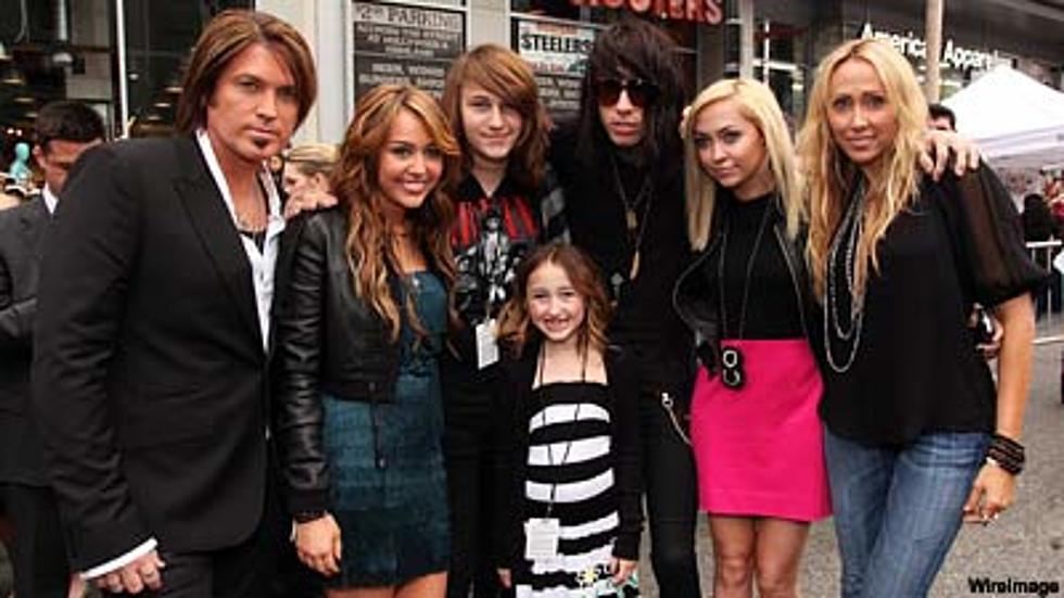 Billy Ray Cyrus Defends His Working Brood