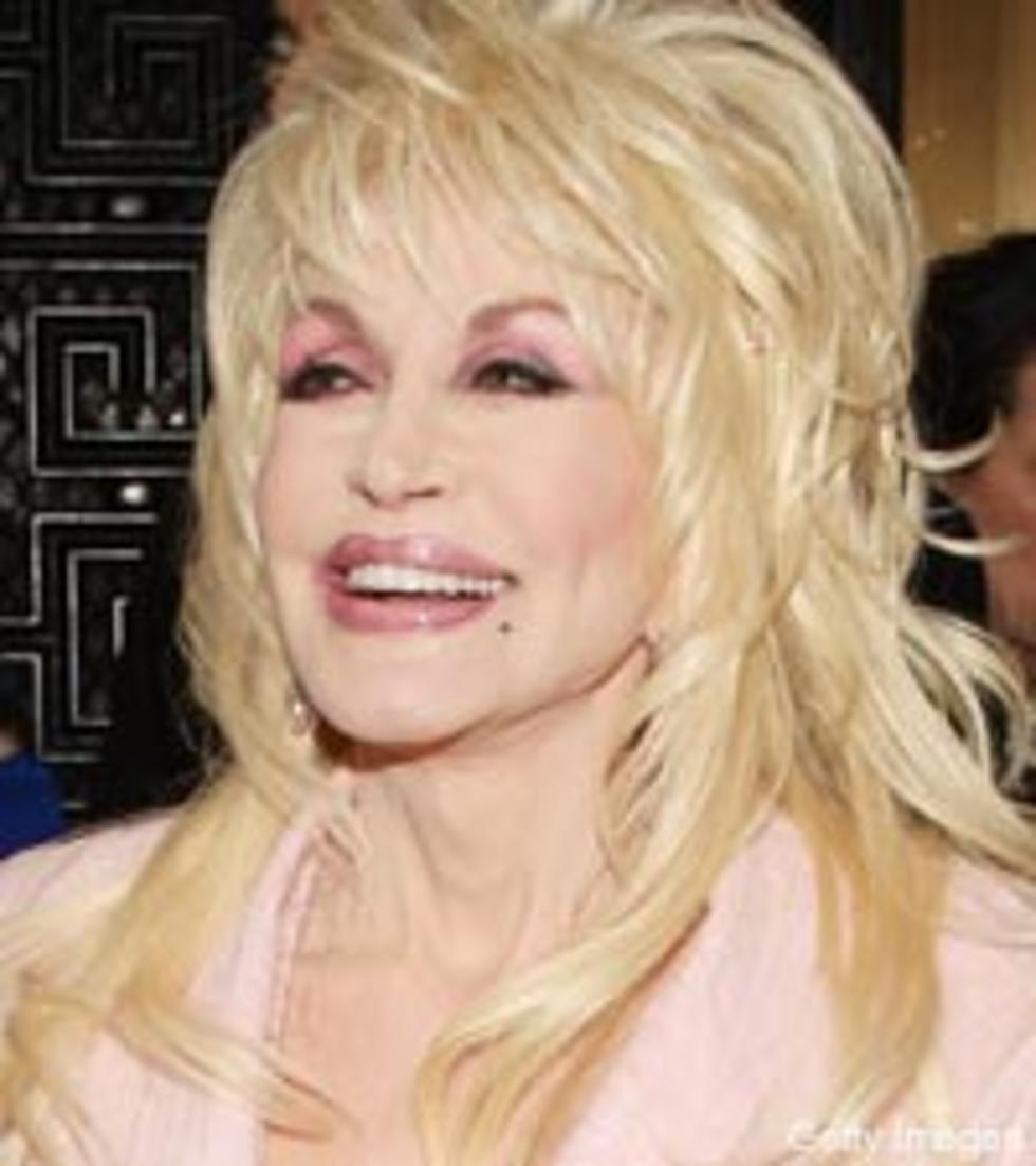 Dolly Parton Wants to Serve You Breakfast!