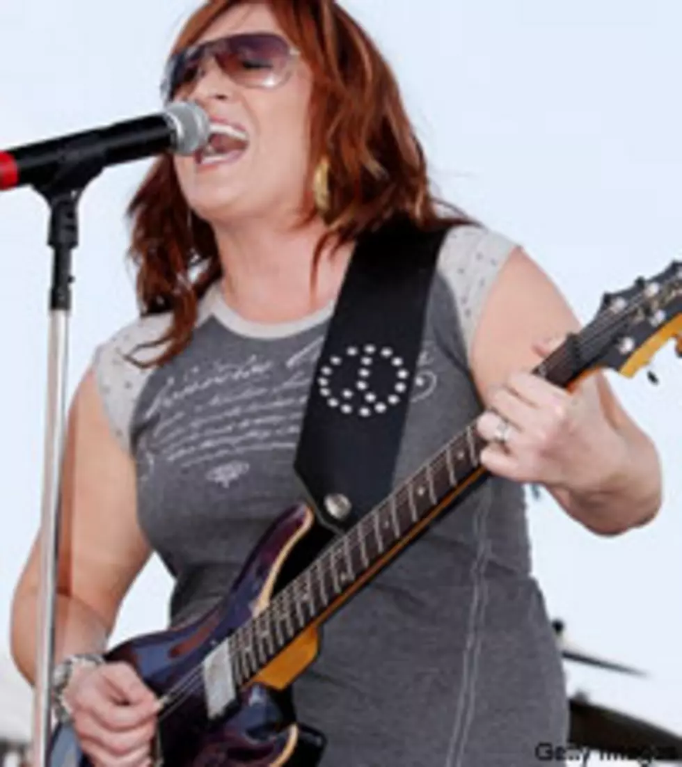 Jo Dee Messina Brings a Taste of Home to the Stage