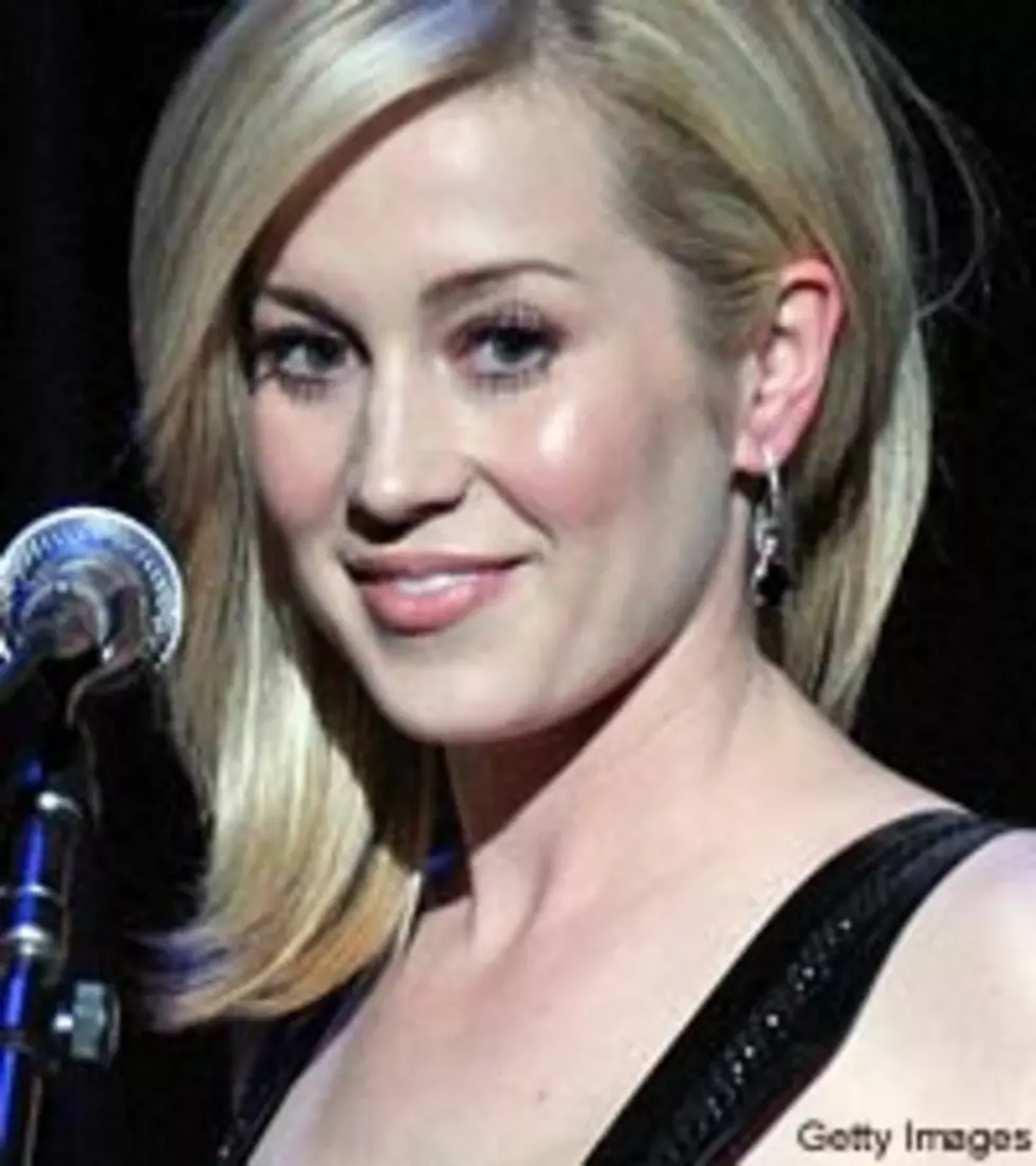 Kellie Pickler Crossing Over on Her Own Terms